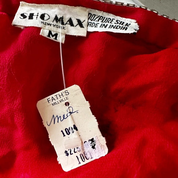 Vintage NWT Shomax sequin red and silver top SZ M - Picture 9 of 9